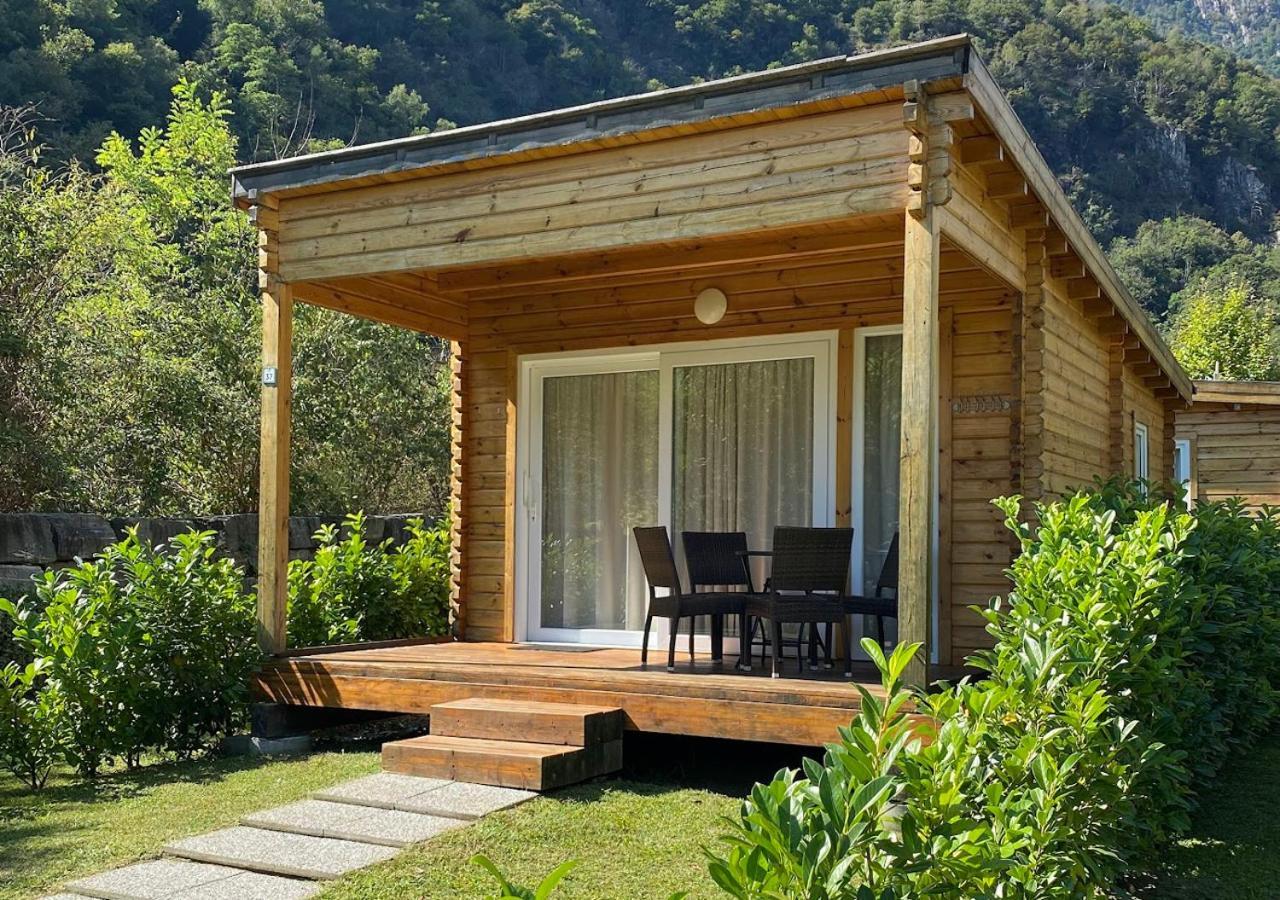 Camping Piccolo Paradiso Avegno Buitenkant foto